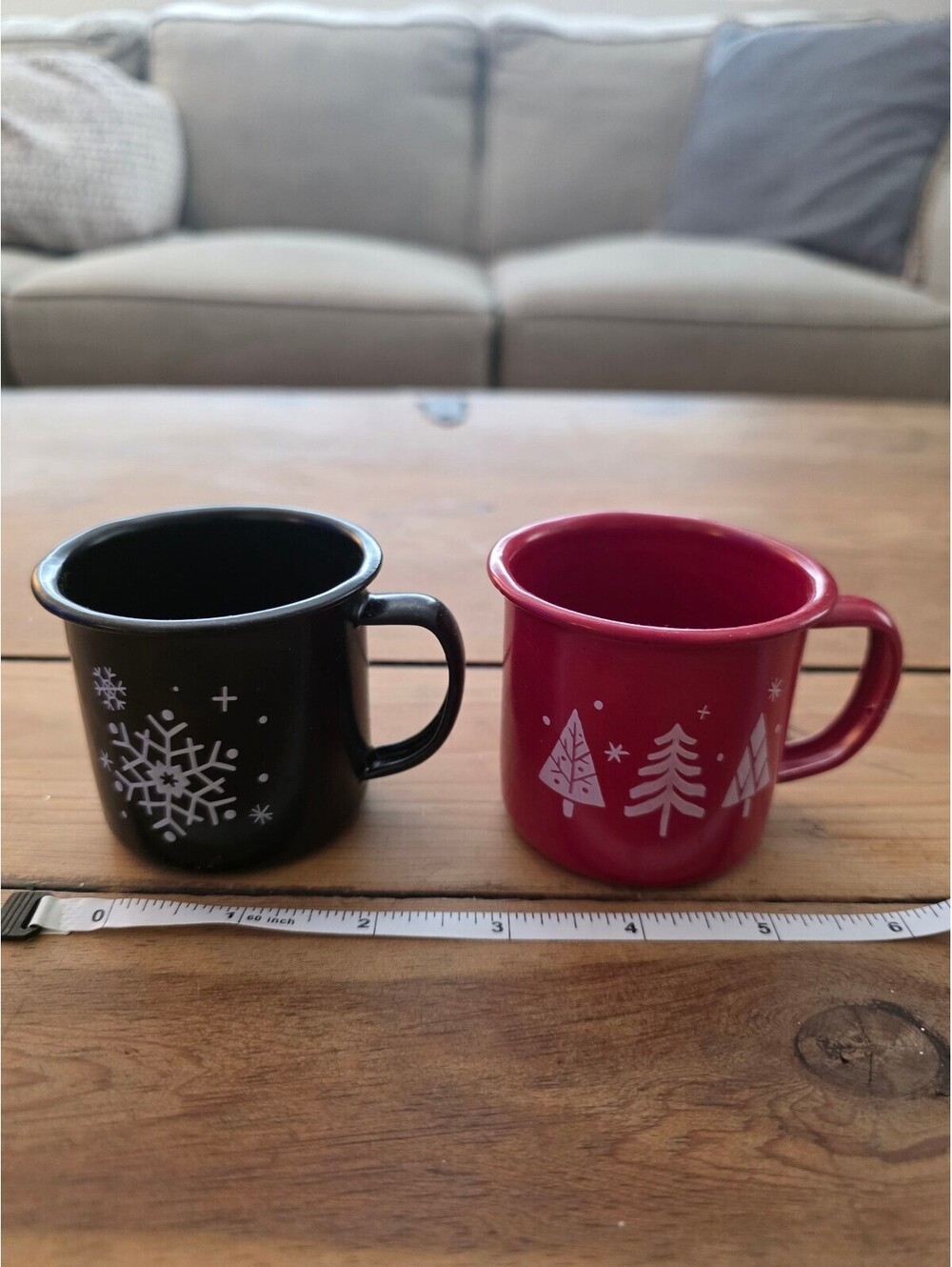 Set of 2 Holiday Themed Coffee Mugs with Snowflake and Tree Designs